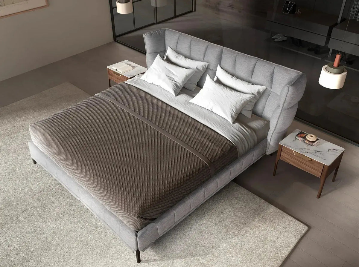 Lit en tissu bleu claire DecoNovis