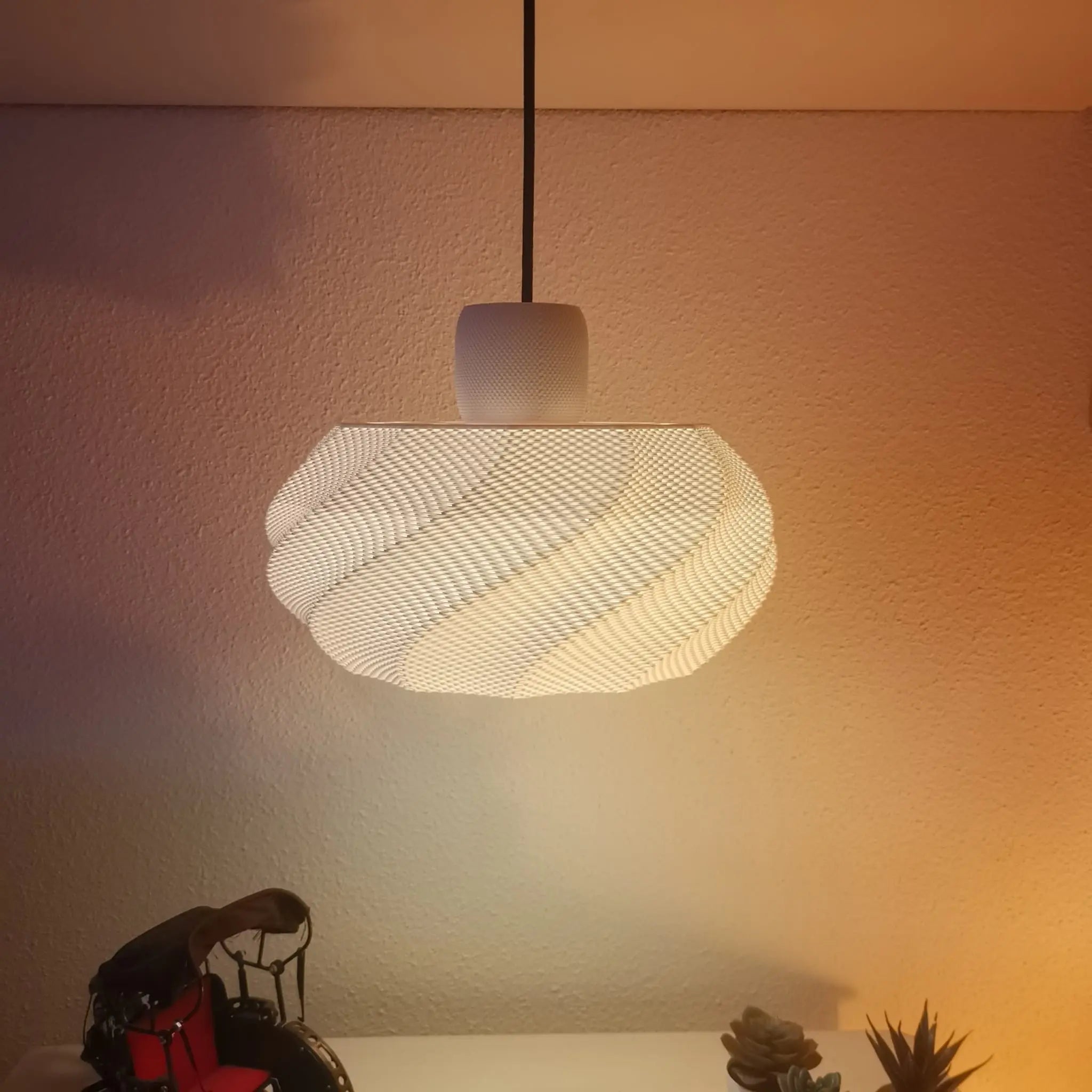 Twist Glow Pendant Lamp Azure Pontus